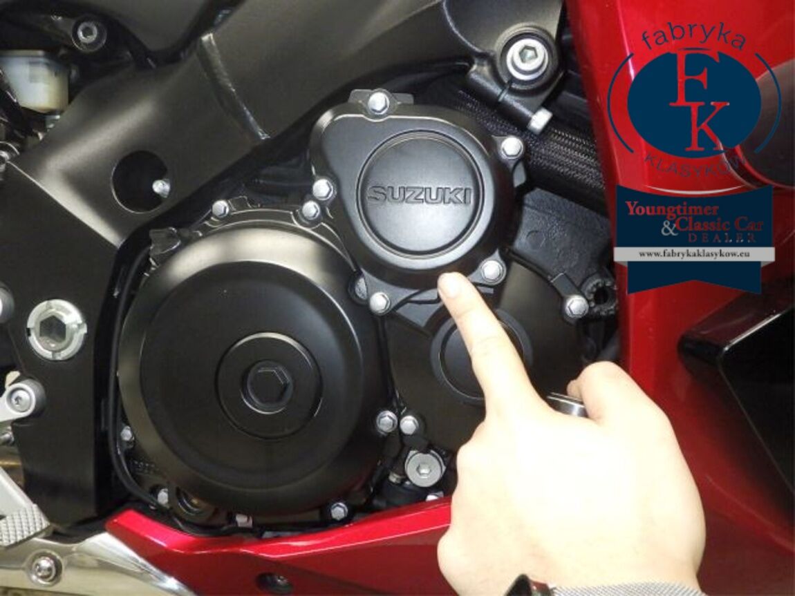 SUZUKI GSX-S1000F 2015 - zdjęcie 10