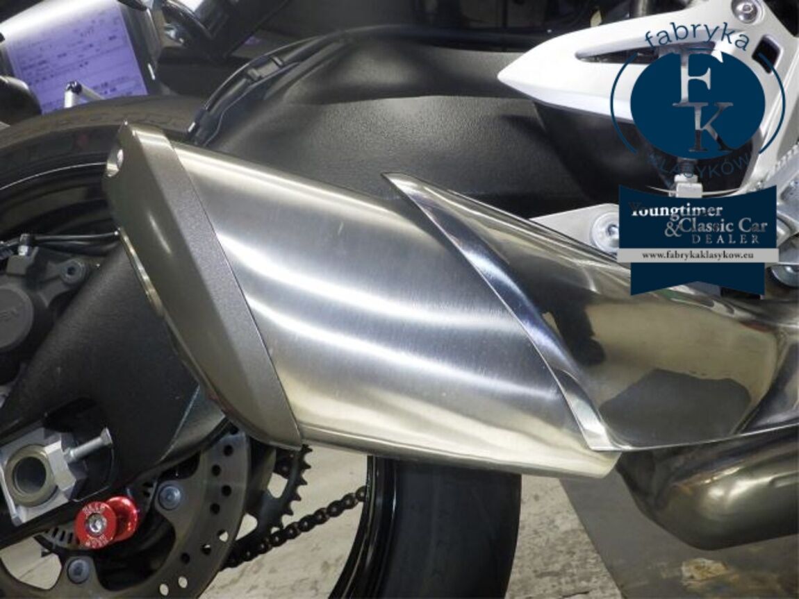 SUZUKI GSX-S1000F 2015 - zdjęcie 16