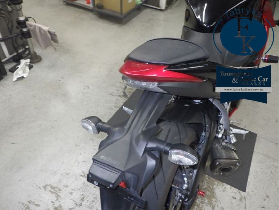 SUZUKI GSX-S1000F 2015 - zdjęcie 20