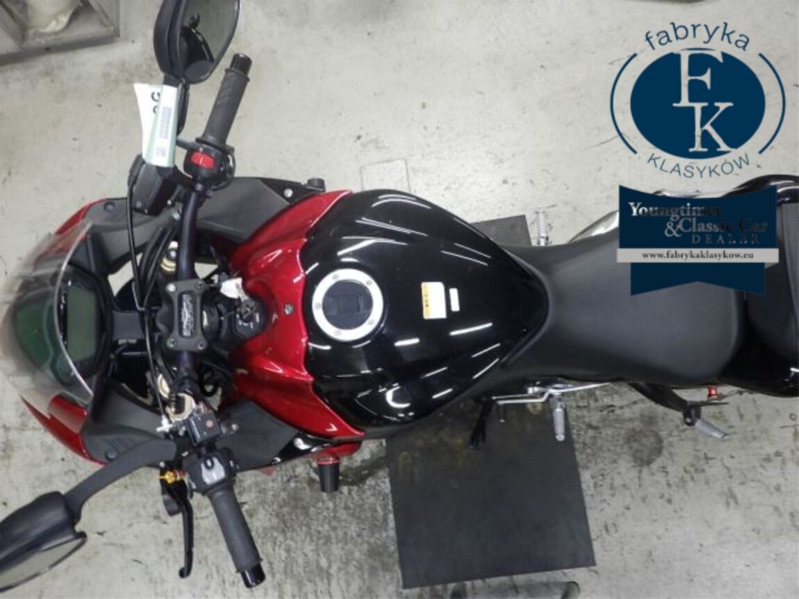 SUZUKI GSX-S1000F 2015 - zdjęcie 32