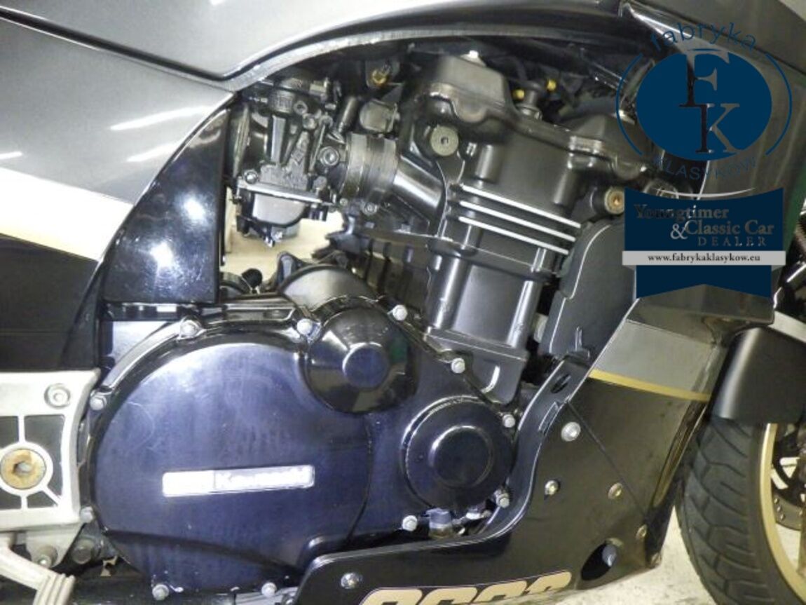 KAWASAKI GPZ900R 1990 - zdjęcie 9
