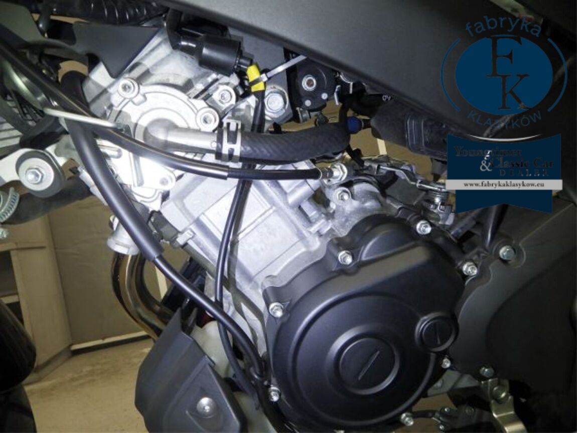 YAMAHA XSR125  - zdjęcie 10