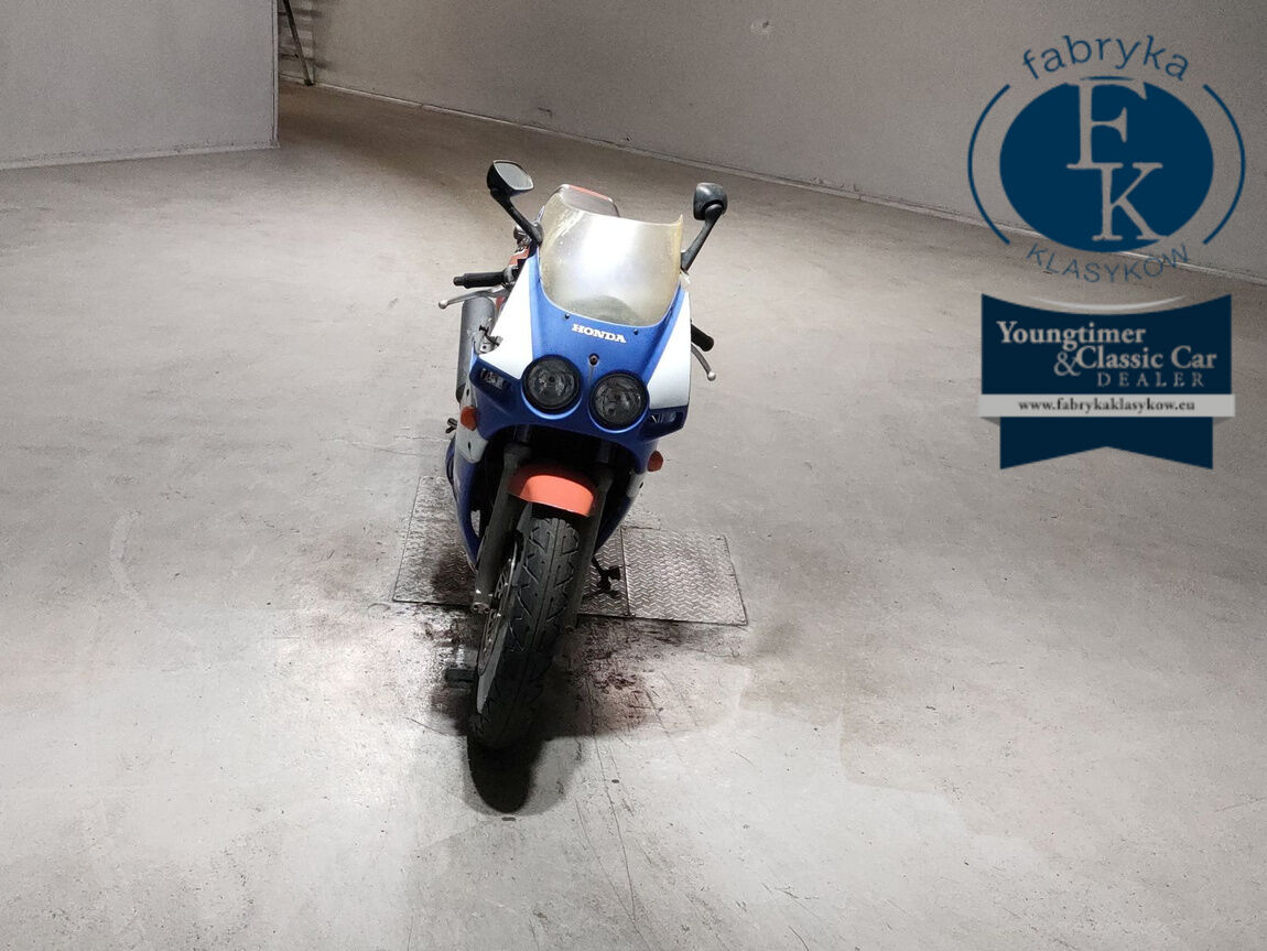 HONDA CBR250R  - zdjęcie 4