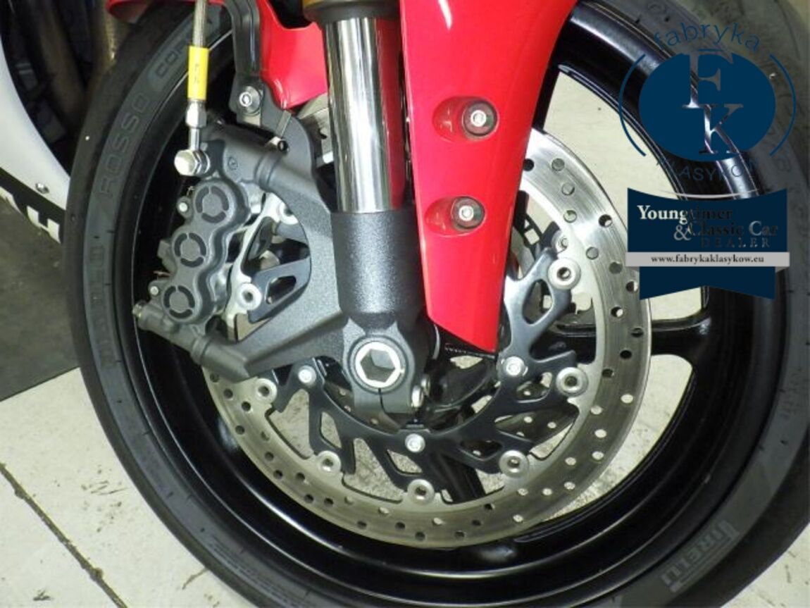YAMAHA YZF-R1 2012 - zdjęcie 23