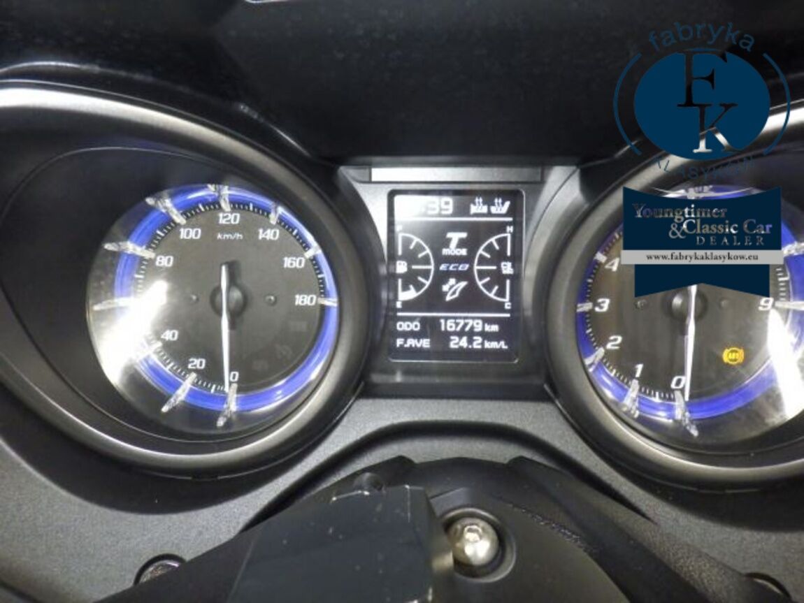 YAMAHA T-MAX560T 2020 - zdjęcie 13