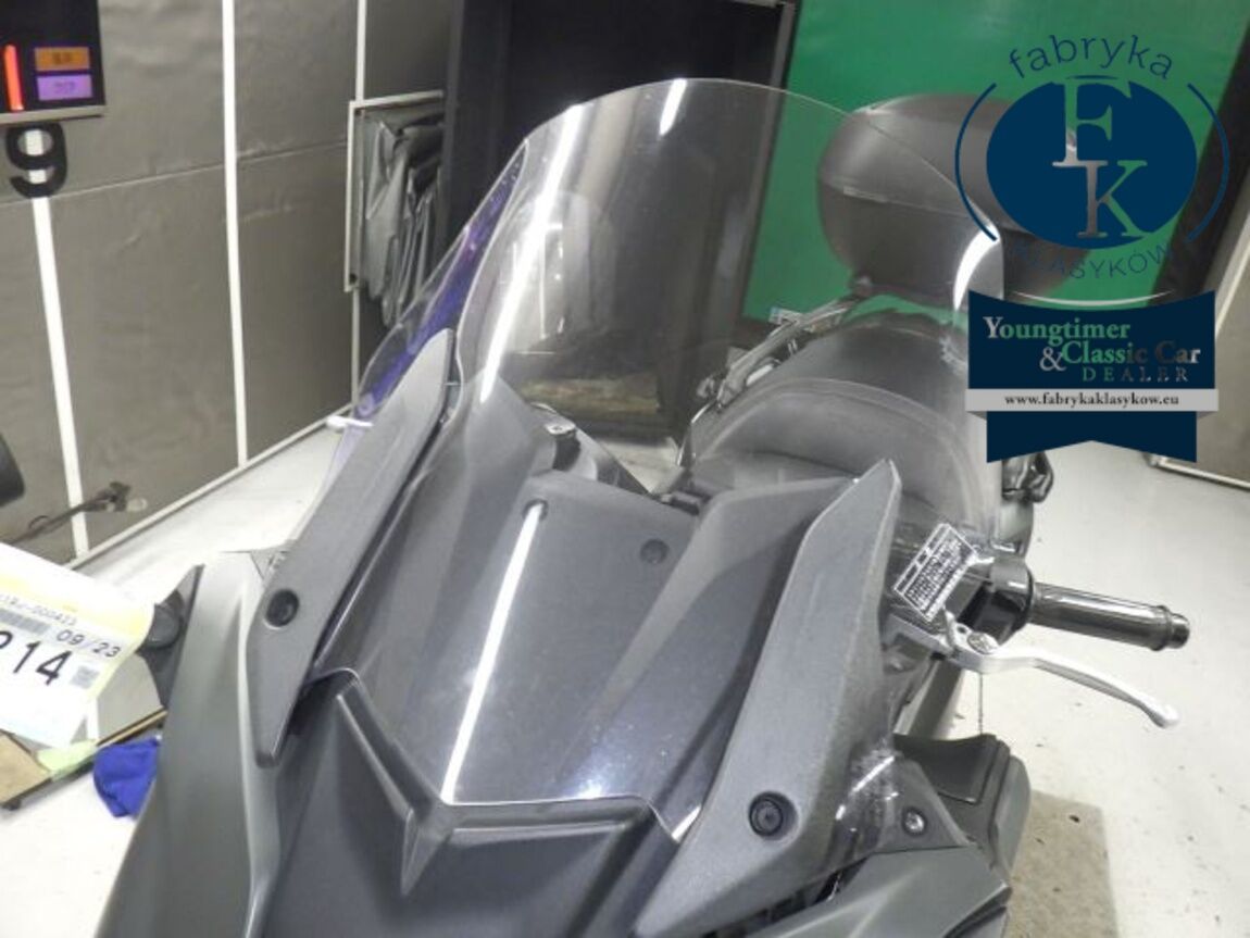 YAMAHA T-MAX560T 2020 - zdjęcie 17