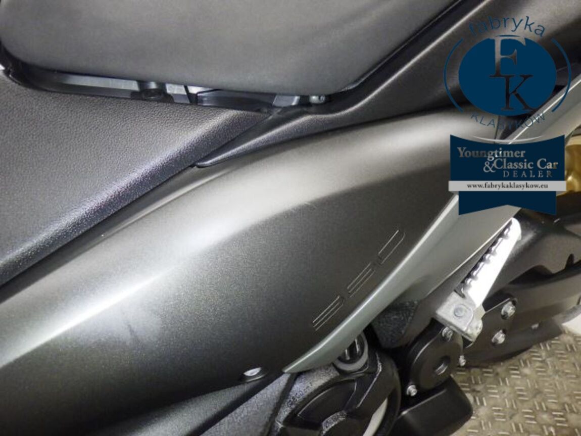 YAMAHA T-MAX560T 2020 - zdjęcie 19