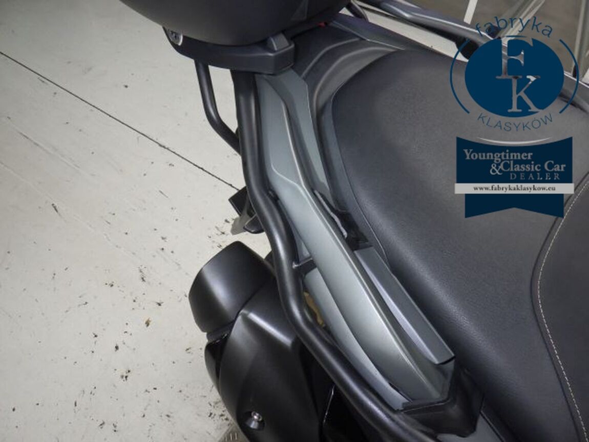 YAMAHA T-MAX560T 2020 - zdjęcie 20