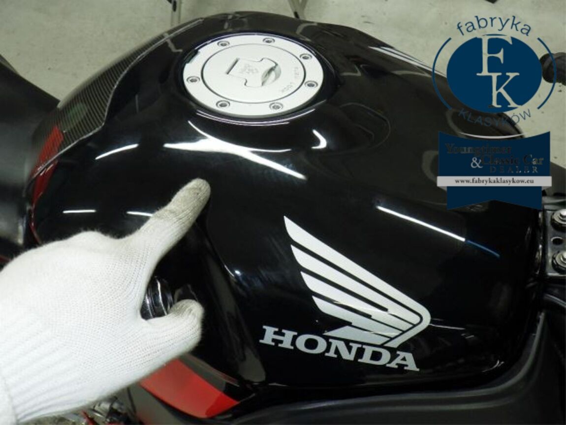 HONDA CBR954RR 2003 - zdjęcie 18