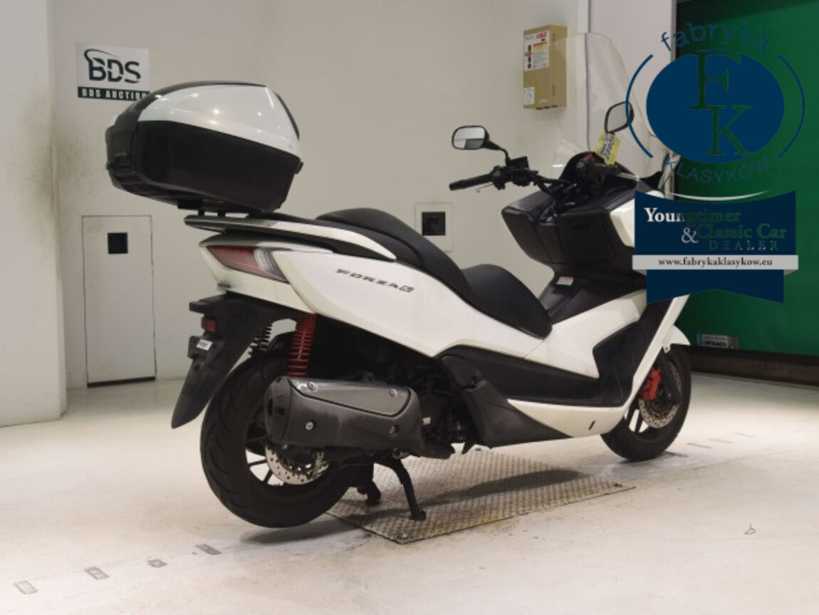 HONDA FORZA  - zdjęcie 6