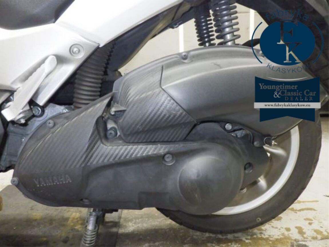 YAMAHA NMAX  - zdjęcie 9