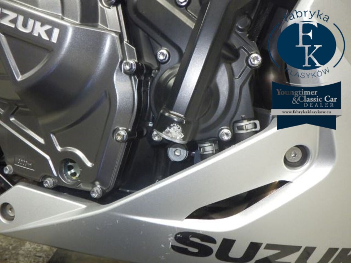 SUZUKI GSX-8R 2024 - zdjęcie 13
