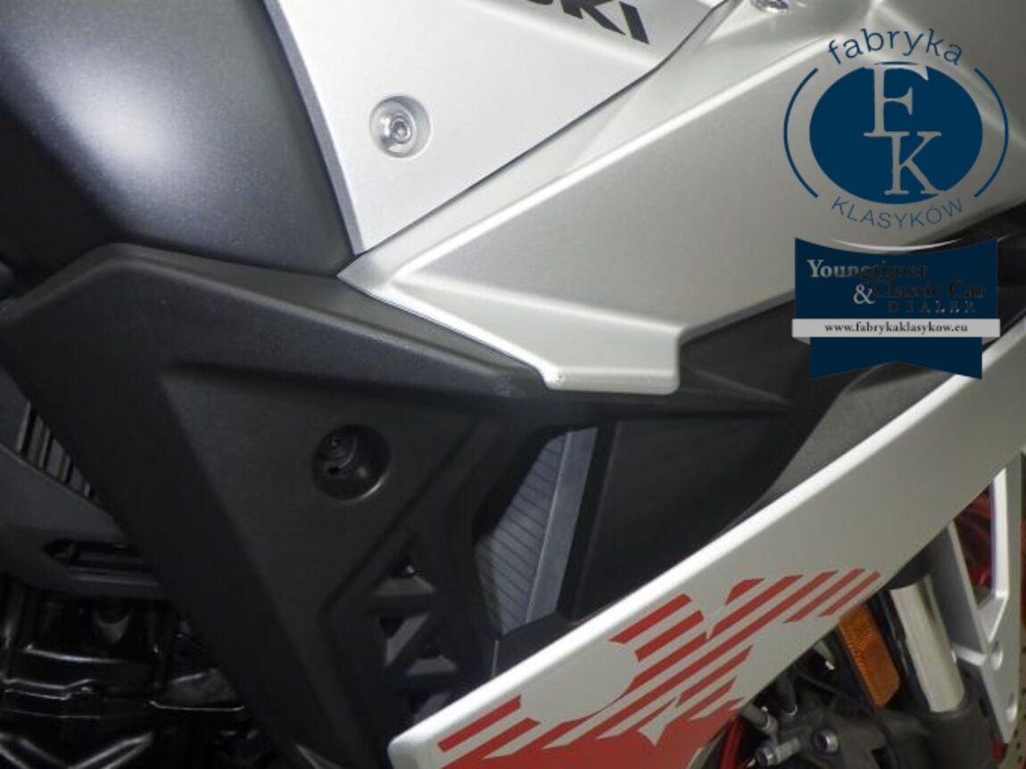 SUZUKI GSX-8R 2024 - zdjęcie 21