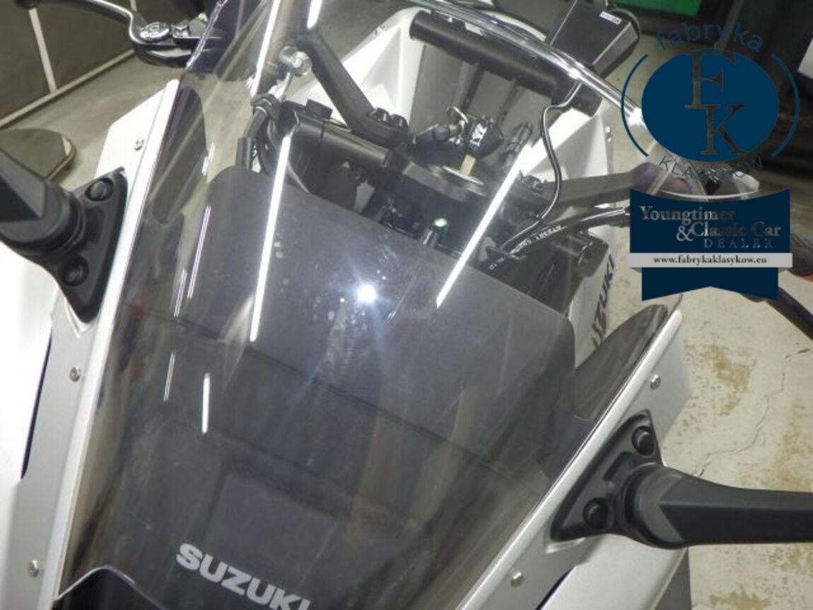 SUZUKI GSX-8R 2024 - zdjęcie 26