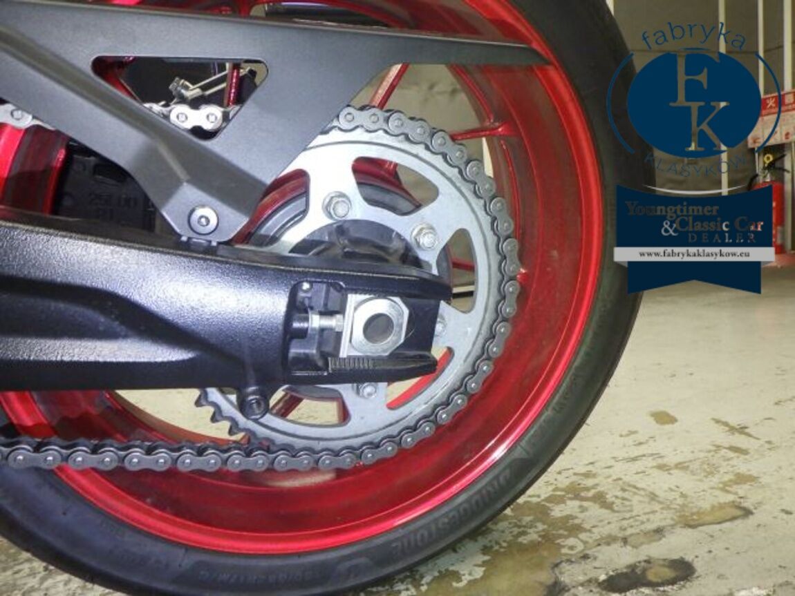 SUZUKI GSX-8R 2024 - zdjęcie 30