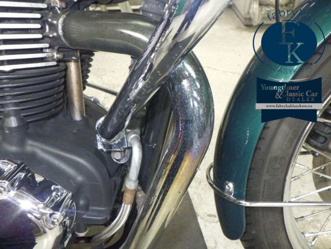 TRIUMPH BONNEVILLE T100 2010 - zdjęcie 18
