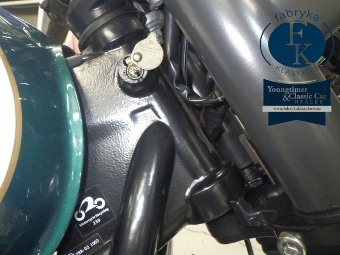 TRIUMPH BONNEVILLE T100 2010 - zdjęcie 31