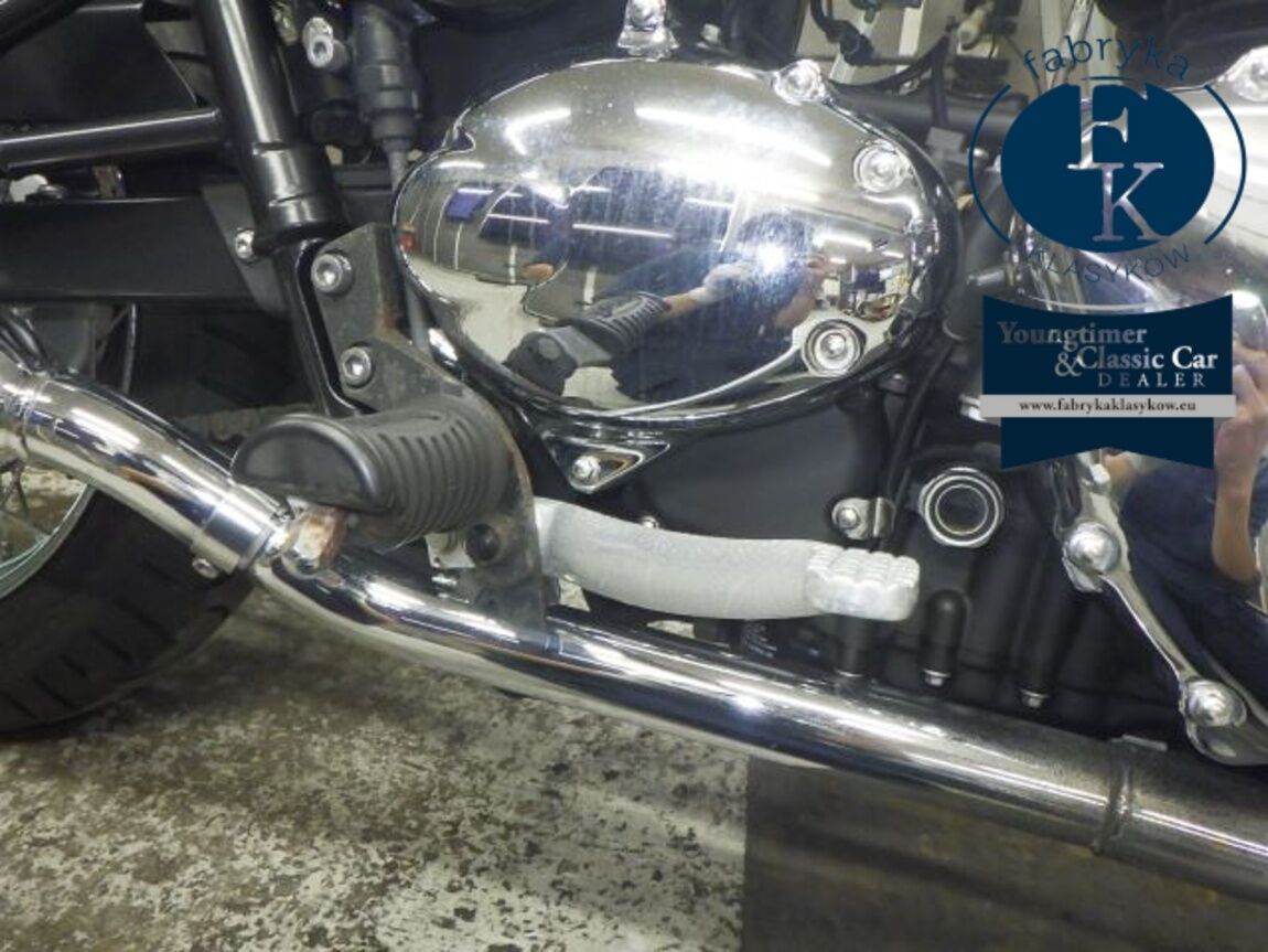 TRIUMPH BONNEVILLE T100 2010 - zdjęcie 32