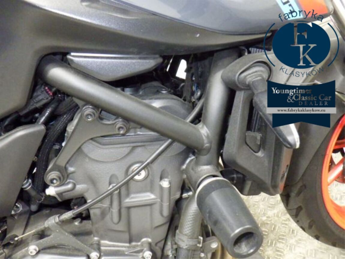 YAMAHA MT-07-2 2021 - zdjęcie 32