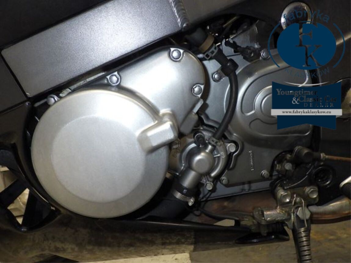 KAWASAKI ZZR400-2 2001 - zdjęcie 12