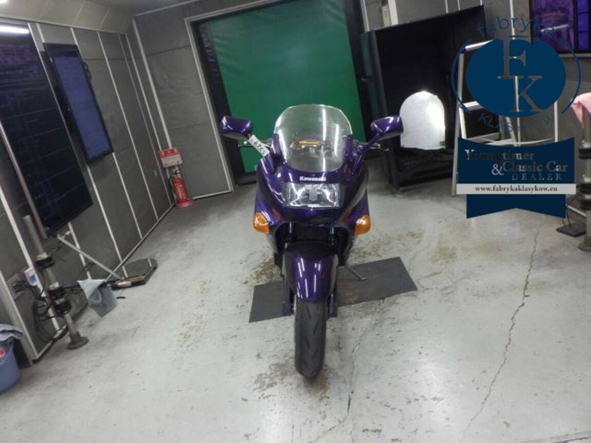 KAWASAKI ZZR1100 1991 - zdjęcie 23