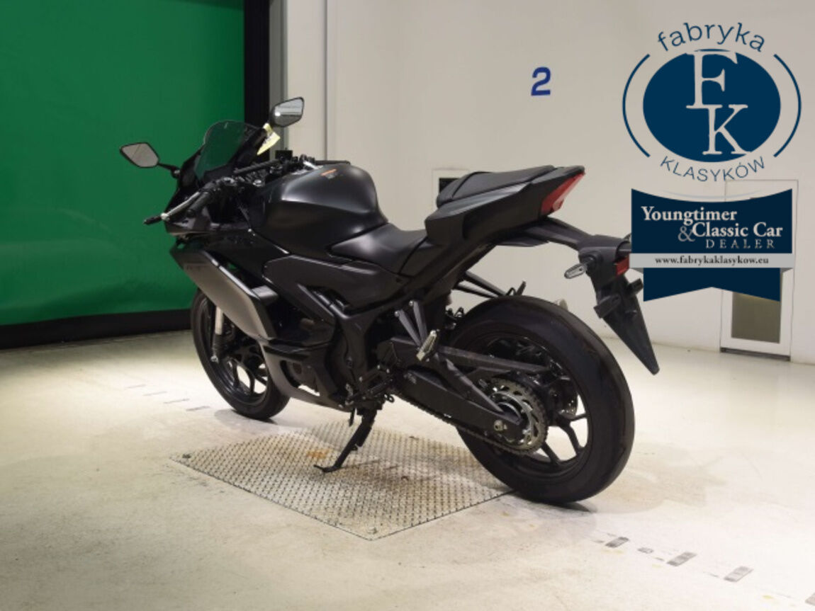 YAMAHA YZF-R3 2025 - zdjęcie 7