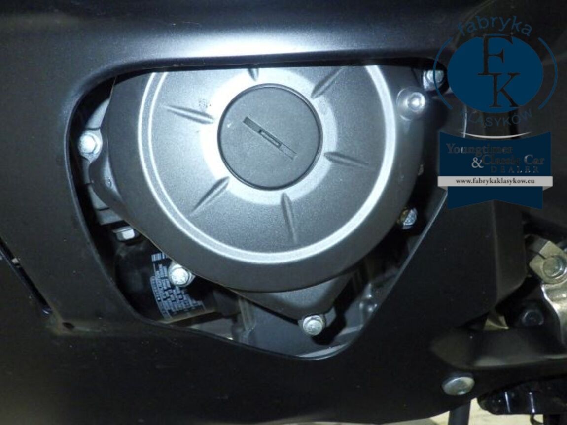YAMAHA YZF-R3 2025 - zdjęcie 10