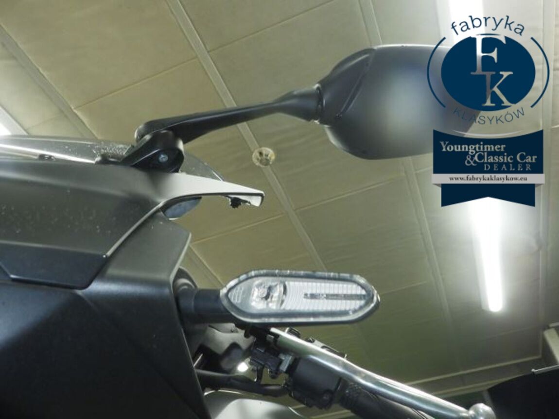 YAMAHA YZF-R3 2025 - zdjęcie 16