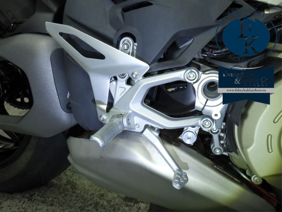 DUCATI STREET FIGHTER V4S 2025 - zdjęcie 30