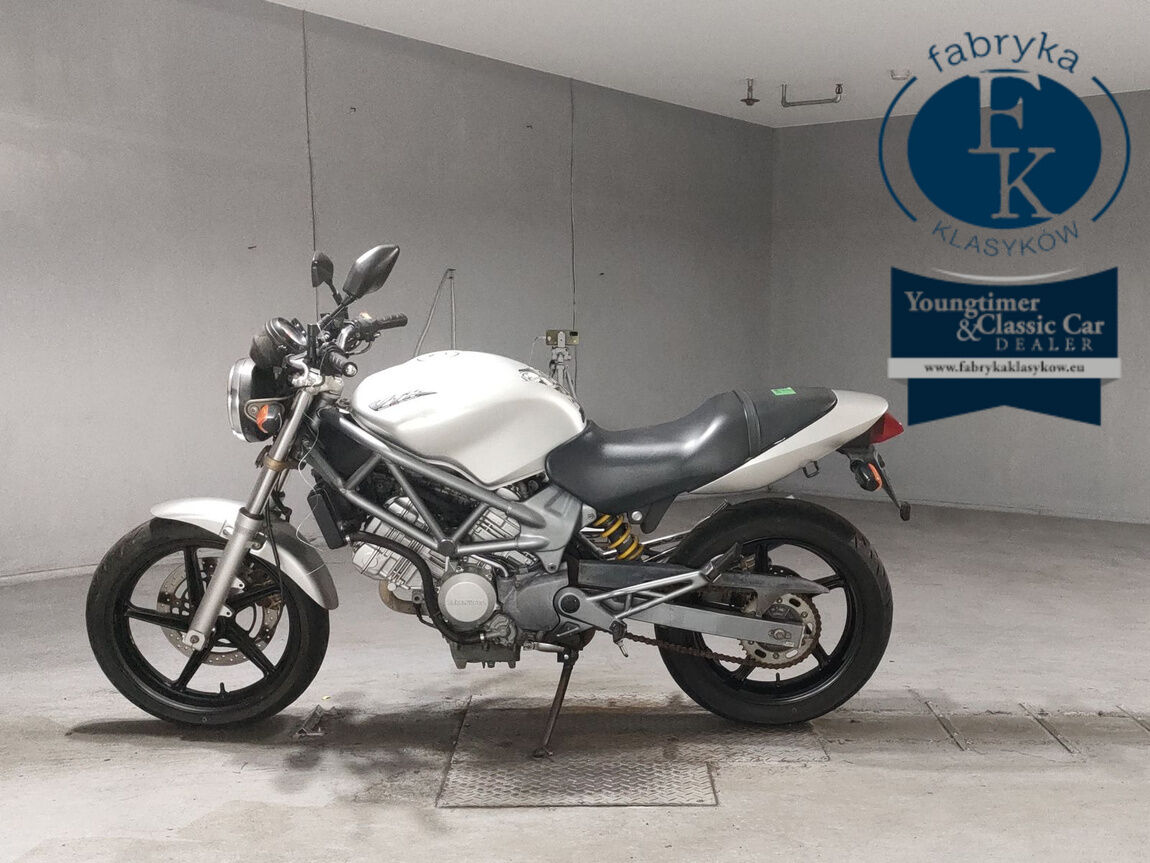 HONDA VTR250  - zdjęcie 3