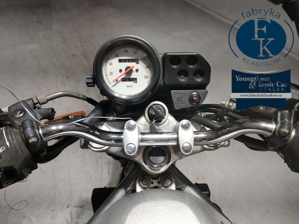 HONDA VTR250  - zdjęcie 6