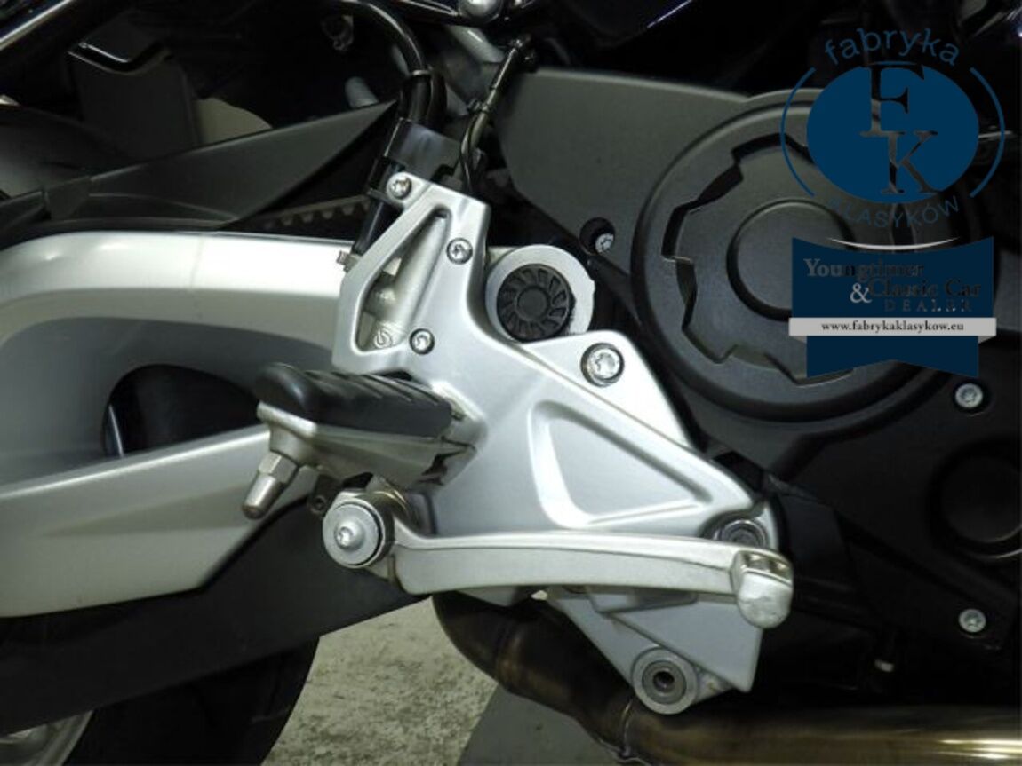 BMW BMW F800ST 2010 - zdjęcie 30