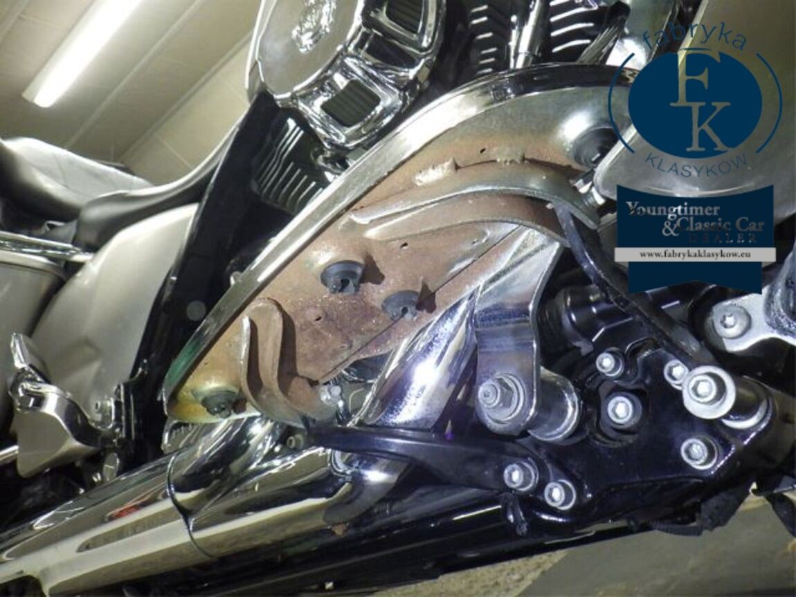 HARLEY-DAVIDSON FLHTC1580 2009 - zdjęcie 33