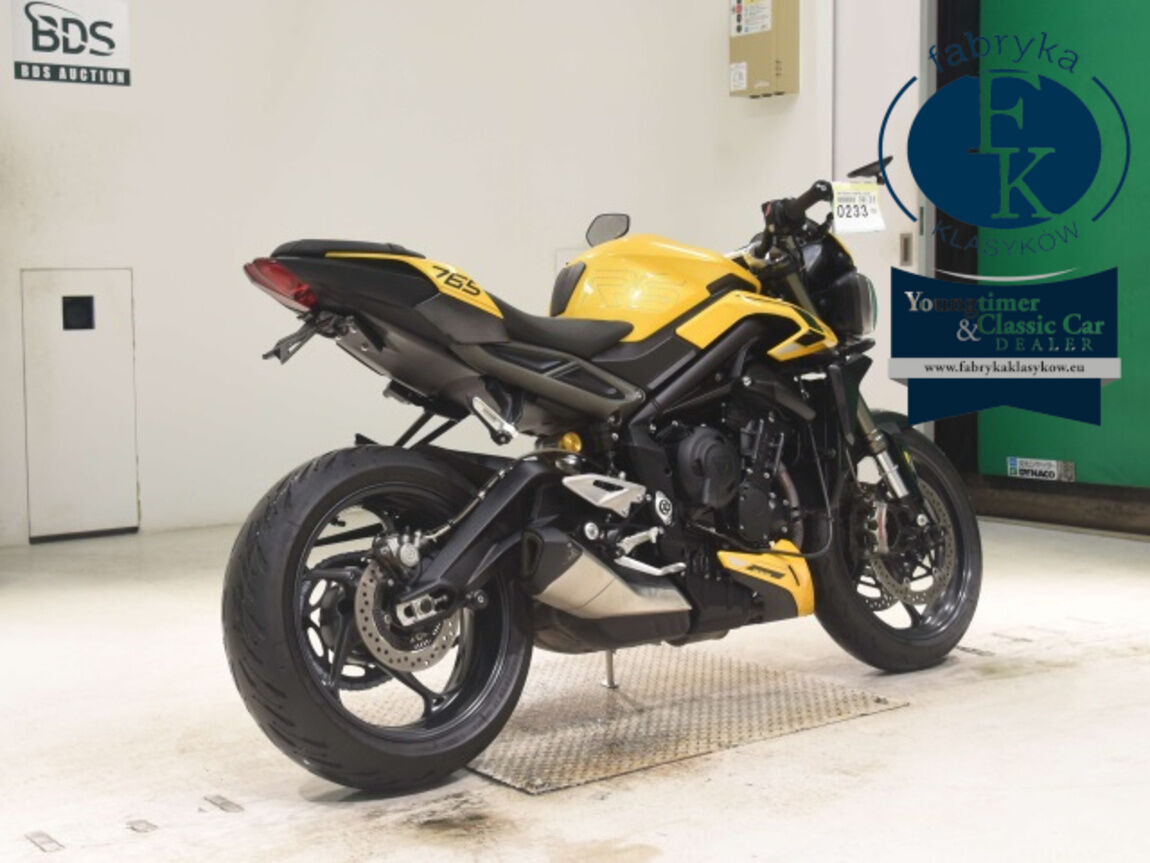 TRIUMPH STREET TRIPLE RS 2023 - zdjęcie 6