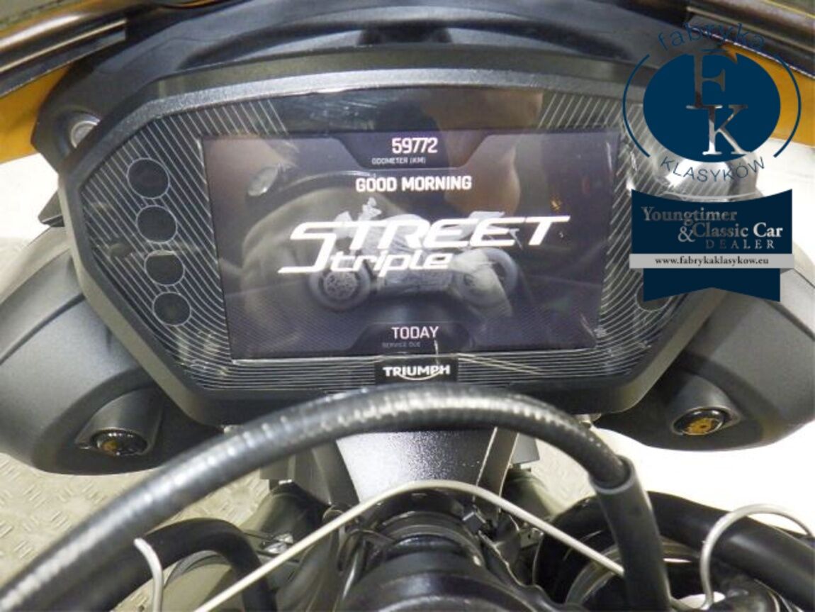 TRIUMPH STREET TRIPLE RS 2023 - zdjęcie 13