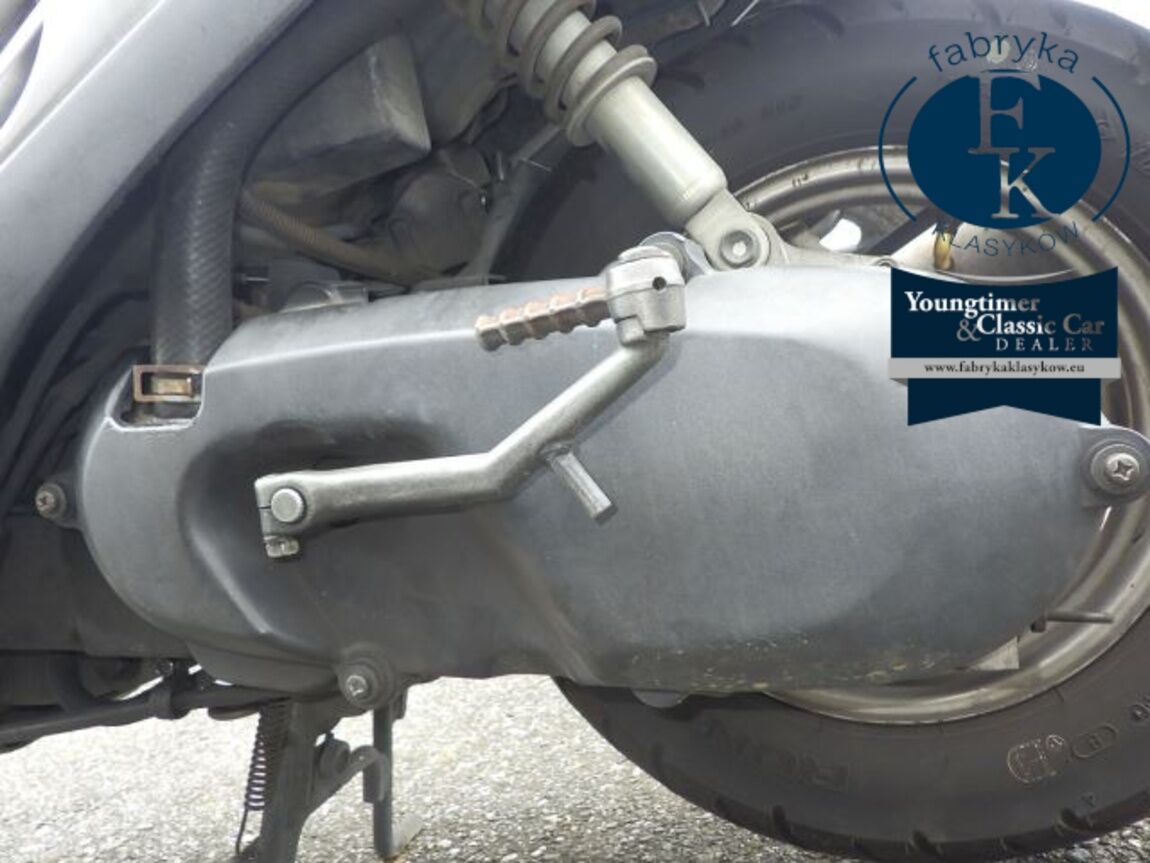 SUZUKI ADDRESS V100  - zdjęcie 4