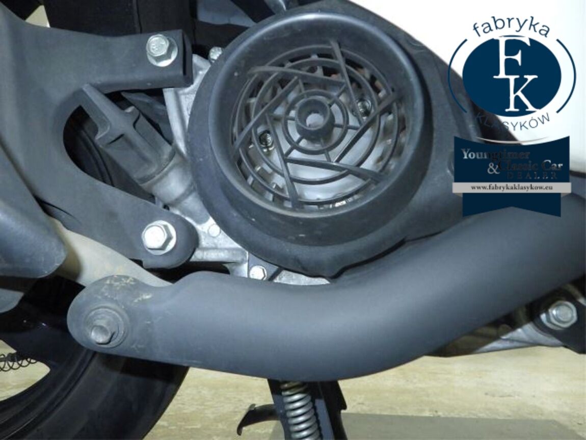SUZUKI BURGMAN STREET 125EX  - zdjęcie 10