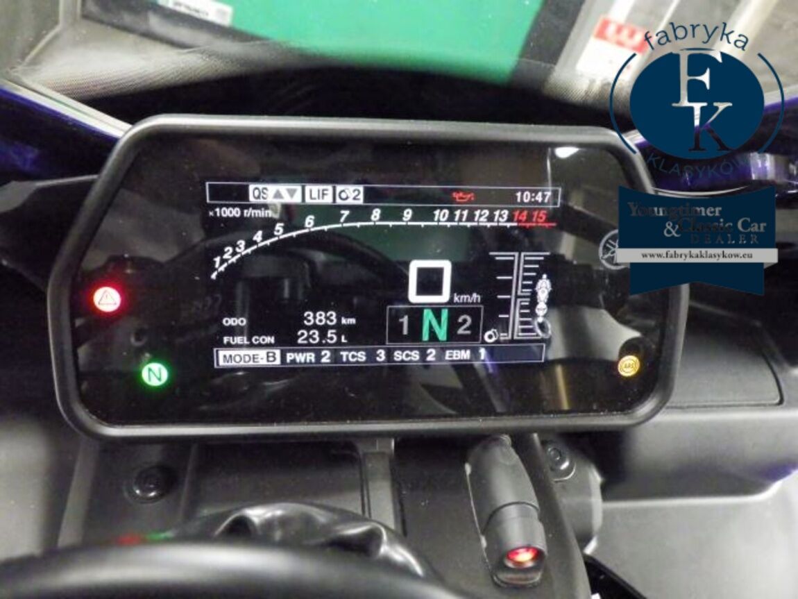 YAMAHA YZF-R1 2026 - zdjęcie 13