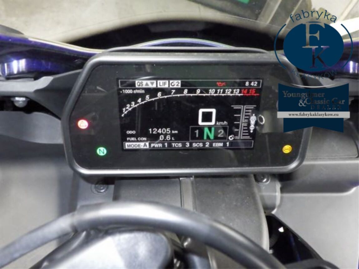 YAMAHA YZF-R1 2020 - zdjęcie 13