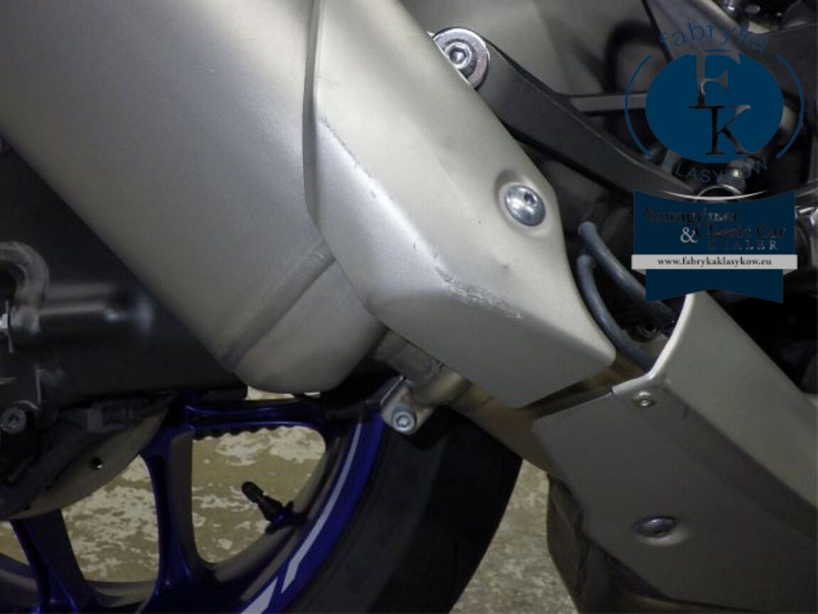 YAMAHA YZF-R1 2020 - zdjęcie 15