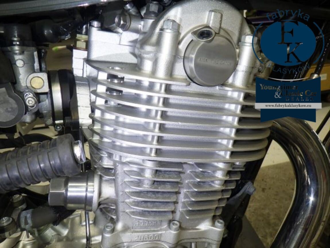 YAMAHA SR400-5 2021 - zdjęcie 9