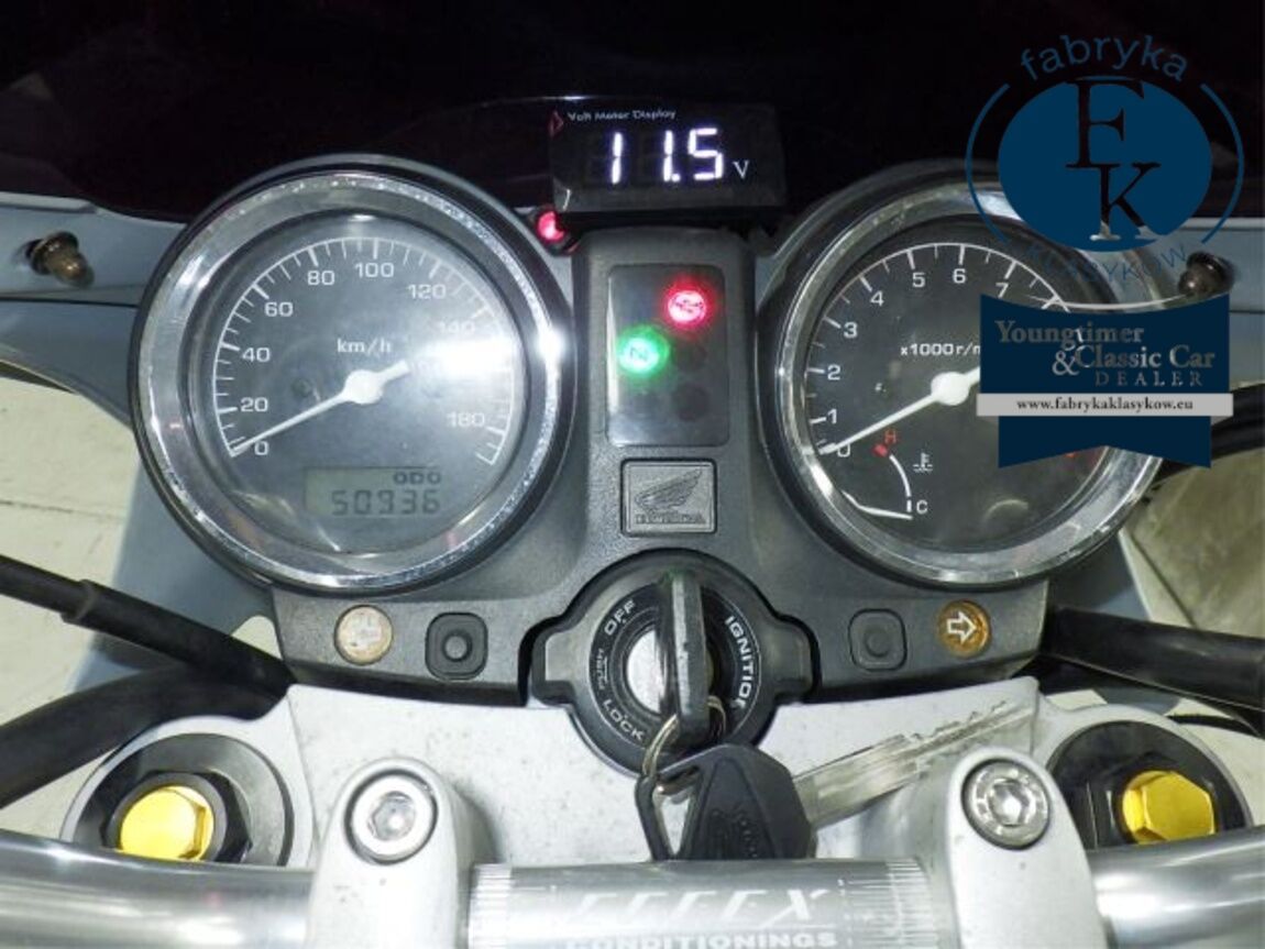 HONDA HORNET900 2002 - zdjęcie 13
