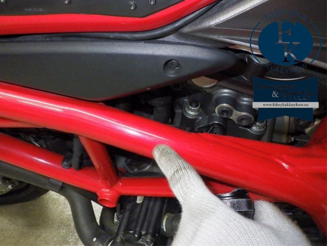 DUCATI HYPERMOTARD820 2013 - zdjęcie 31