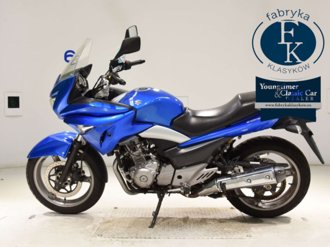 SUZUKI GSR250S  - zdjęcie 3