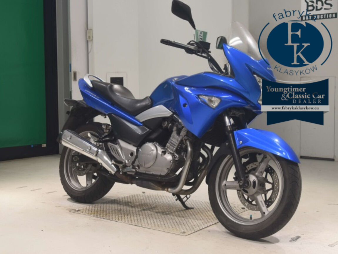 SUZUKI GSR250S  - zdjęcie 4