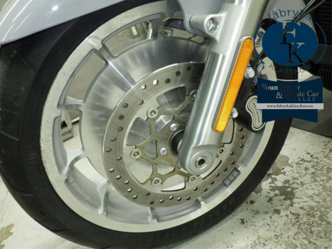 HARLEY-DAVIDSON FLFBS1870 2024 - zdjęcie 23