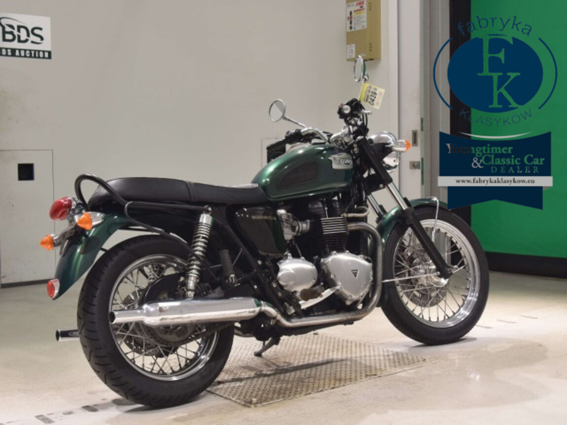 TRIUMPH BONNEVILLE 2007 - zdjęcie 6