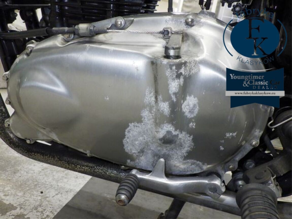 TRIUMPH BONNEVILLE 2007 - zdjęcie 10