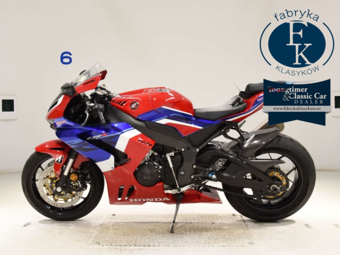 HONDA CBR1000RR-R 2020 - zdjęcie 3