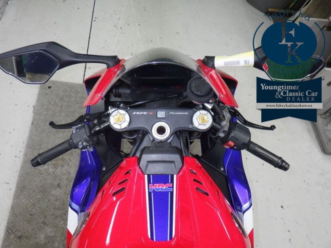 HONDA CBR1000RR-R 2020 - zdjęcie 21